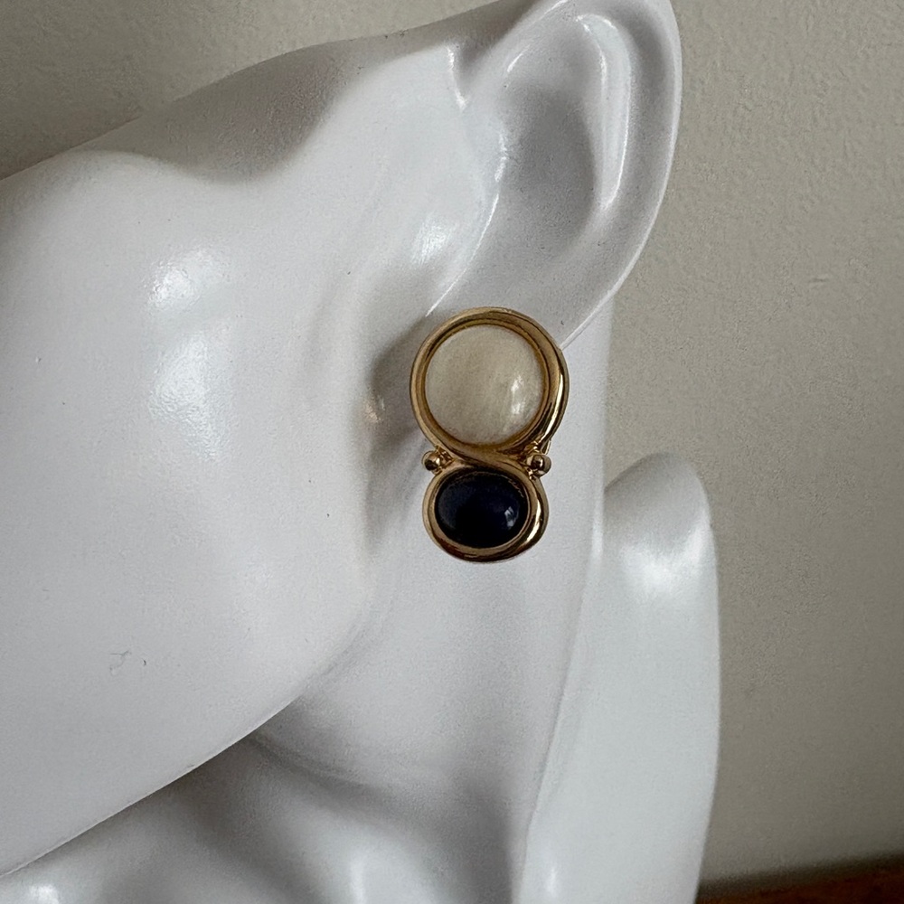 Elegant Gold and Blue Earrings NWT